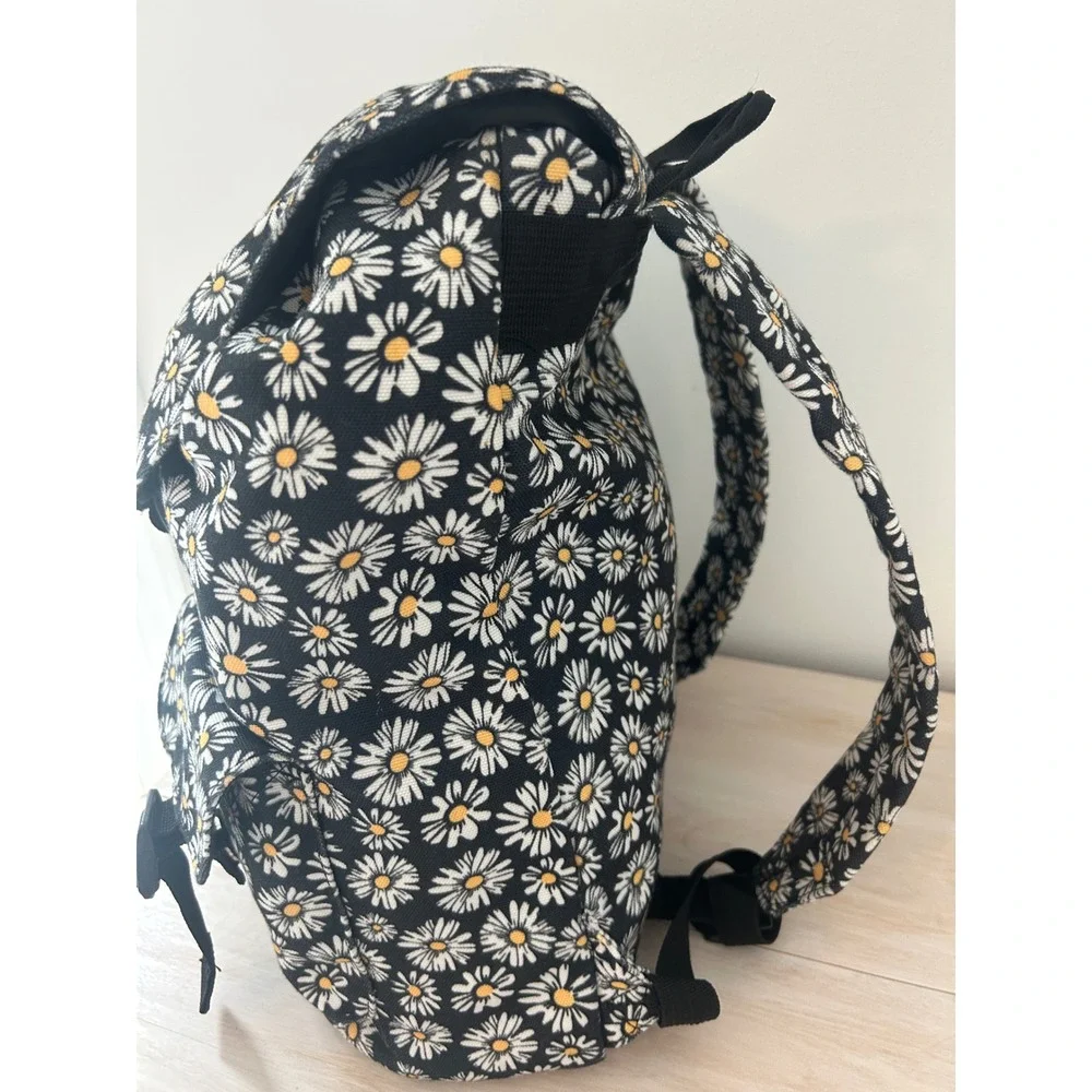 Art Class Daisy Floral Boho Backpack Black White Yellow Recycled Polyester Bag
